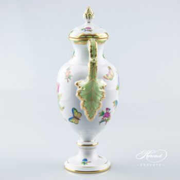 Fancy Vase with Lid 6492-0-23 VBO Queen Victoria design. Herend fine china hand painted. Ornaments