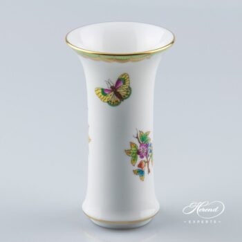 Vase 6444-0-00 VBO Queen Victoria pattern - Herend porcelain hand painted.