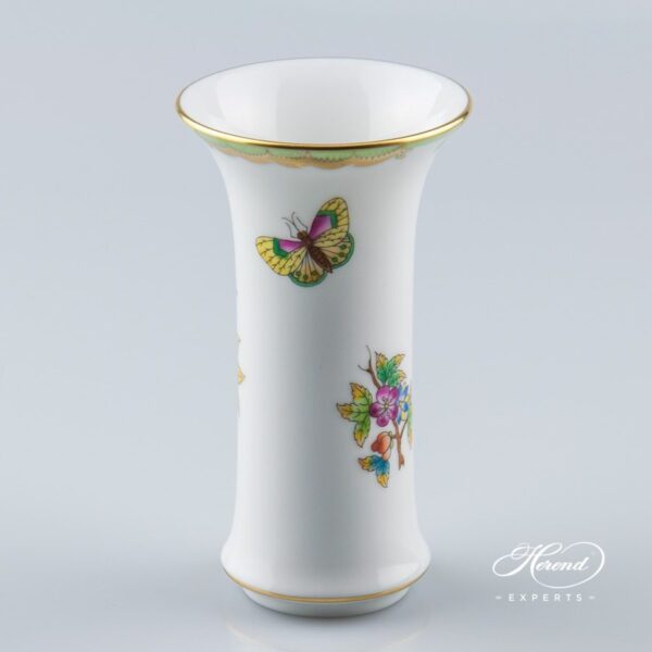 Vase 6444-0-00 VBO Queen Victoria pattern - Herend porcelain hand painted.