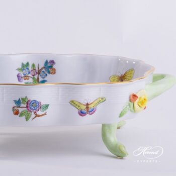 Dish on Feet 7655-0-00 VA Queen Victoria design. Herend porcelain