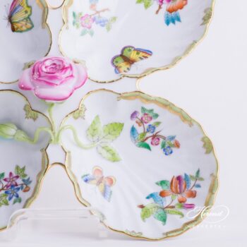 Four Fancy Dish with Rose 7532-0-09 VBA Queen Victoria pattern. Herend porcelain