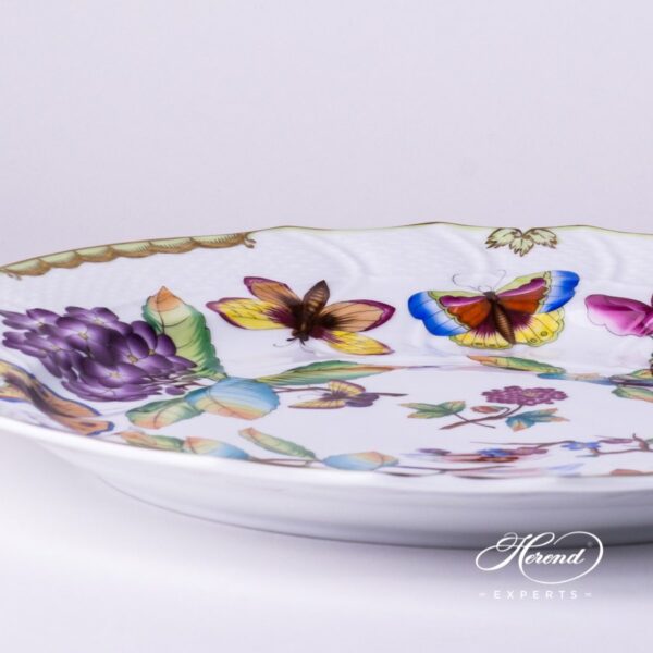 Big Serving Plate / Round Dish 1152-0-00 VICTORIA - Herend Old Queen VICTORIA design. Herend fine china