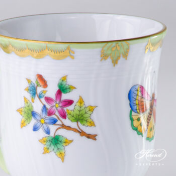 Milk mug 1729-0-00 VBO Queen Victoria design. Herend fine china tableware
