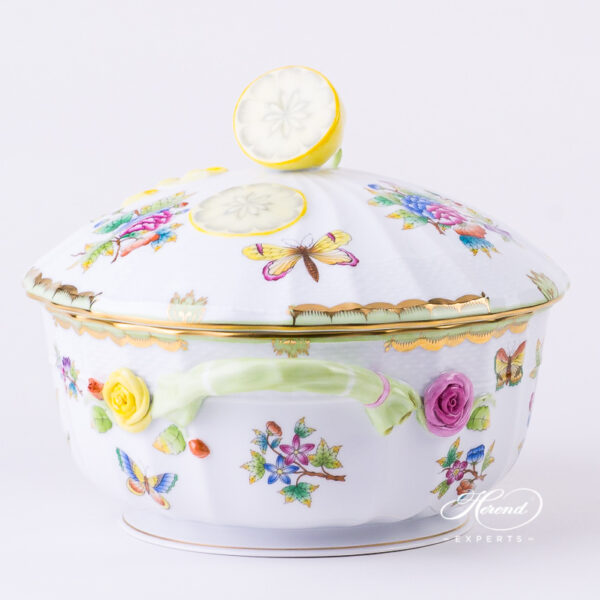 Soup Tureen w. Lemon Knob 1023-0-03 VBO Queen Victoria design. Herend fine china tableware. Hand painted