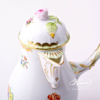 Coffee Pot with Rose Knob 634-0-09 VBO Queen Victoria decor. Herend porcelain tableware. Hand painted