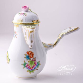 Coffee Pot with Rose Knob 634-0-09 VBO Queen Victoria decor. Herend porcelain tableware. Hand painted