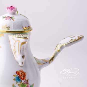 Coffee Pot with Rose Knob 634-0-09 VBO Queen Victoria decor. Herend porcelain tableware. Hand painted