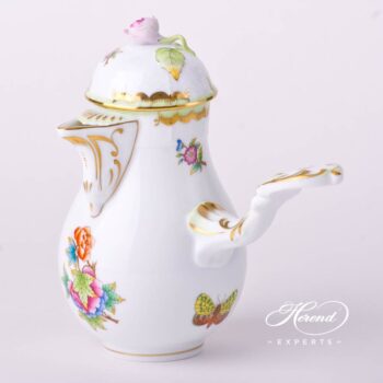 Coffee Pot with Rose Knob 634-0-09 VBO Queen Victoria decor. Herend porcelain tableware. Hand painted