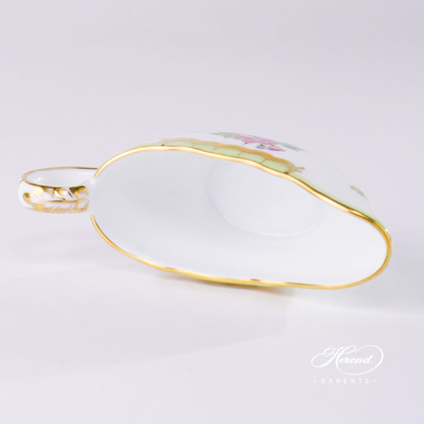 Sauce Boat 219-0-00 VBA Queen Victoria design. Herend porcelain