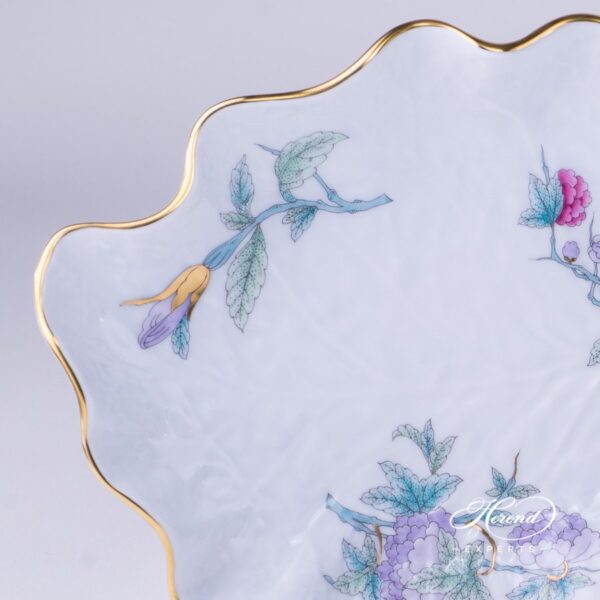 Leaf Dish with Butterfly 7680-0-17 EVICTF2 Royal Garden pattern. Herend porcelain hand painted