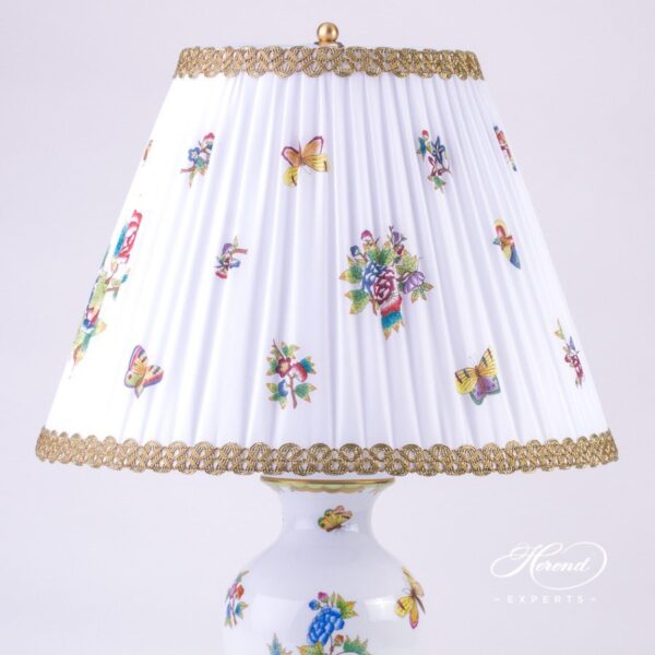 Large Lamp w. Silk Shade 6737-9-00 VBO Queen Victoria pattern. Herend hand painted fine china. Large Table Lamp