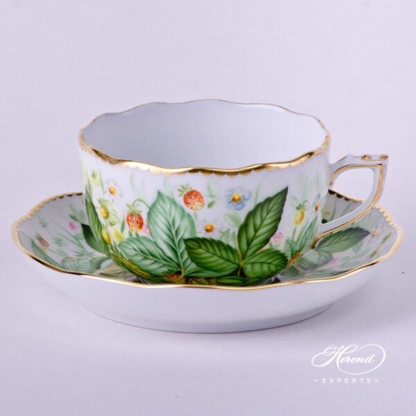 Tea Cup w. Saucer 20724-0-00 FSB Strawberry pattern. Herend fine china
