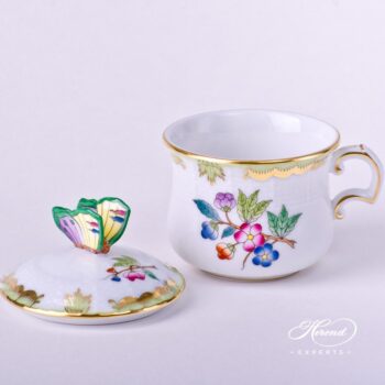 Cream Cup with Butterfly Knob 385-0-17 VBA Queen Victoria pattern. Herend porcelain