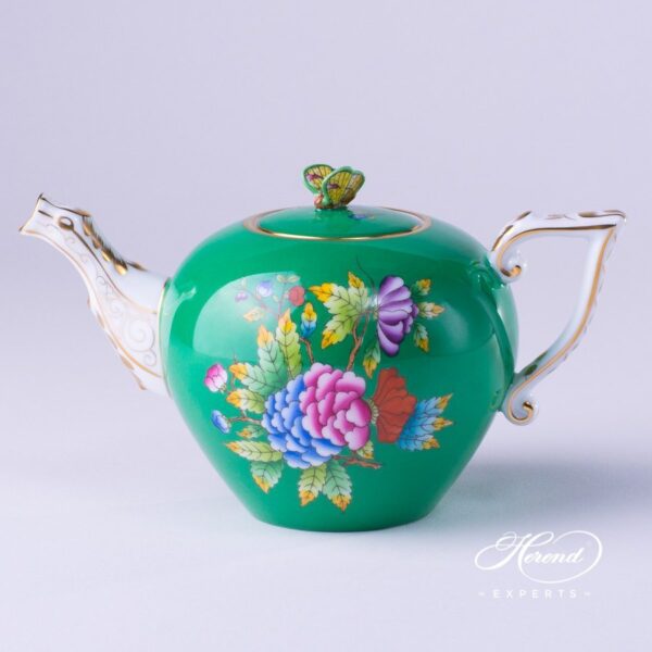 Miniature Tea Pot w. Butterfly Knob 20608-0-17 VE-FV Queen Victoria VBO design on Green Background. Herend fine china tableware. Hand painted