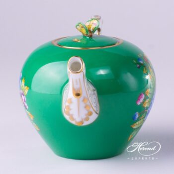 Miniature Tea Pot w. Butterfly Knob 20608-0-17 VE-FV Queen Victoria VBO design on Green Background. Herend fine china tableware. Hand painted