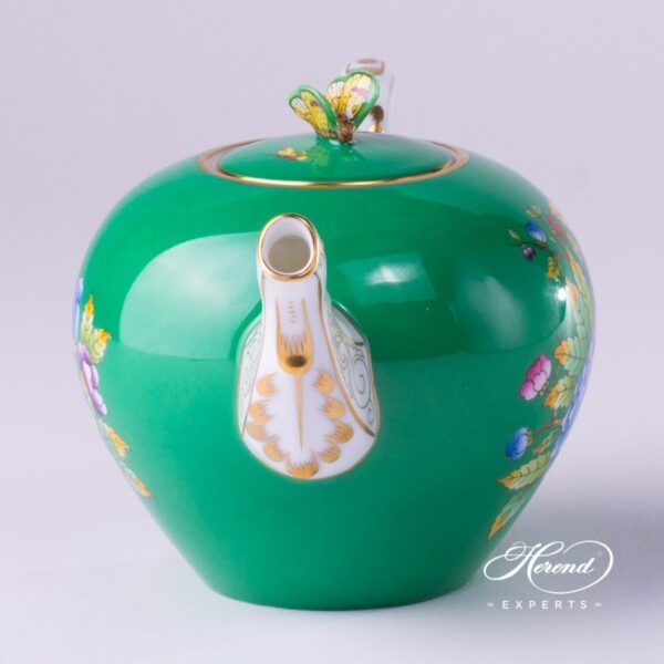 Miniature Tea Pot w. Butterfly Knob 20608-0-17 VE-FV Queen Victoria VBO design on Green Background. Herend fine china tableware. Hand painted