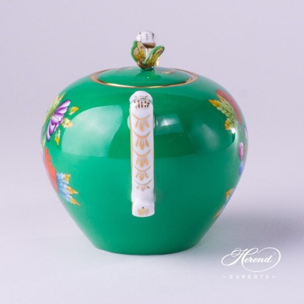 Miniature Tea Pot w. Butterfly Knob 20608-0-17 VE-FV Queen Victoria VBO design on Green Background. Herend fine china tableware. Hand painted