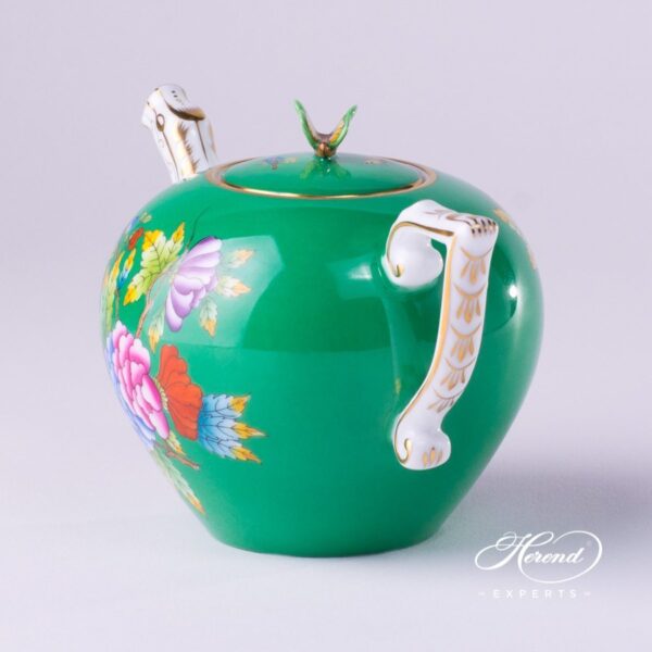 Miniature Tea Pot w. Butterfly Knob 20608-0-17 VE-FV Queen Victoria VBO design on Green Background. Herend fine china tableware. Hand painted