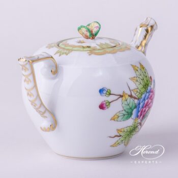 Miniature Tea Pot w. Butterfly Knob 608-0-17 VBO Queen Victoria  design. Herend fine china tableware. Hand painted