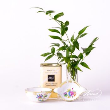 Tea Strainer and Cup 1453-0-00 VBO and 1454-0-00 VBO Queen Victoria decor. Herend porcelain tableware. Hand painted