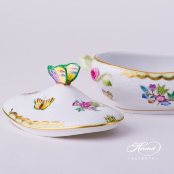 Candy Jar / Sugar Basin w. Butterfly Knob 6010-0-17 VBA Queen Victoria design. Herend porcelain