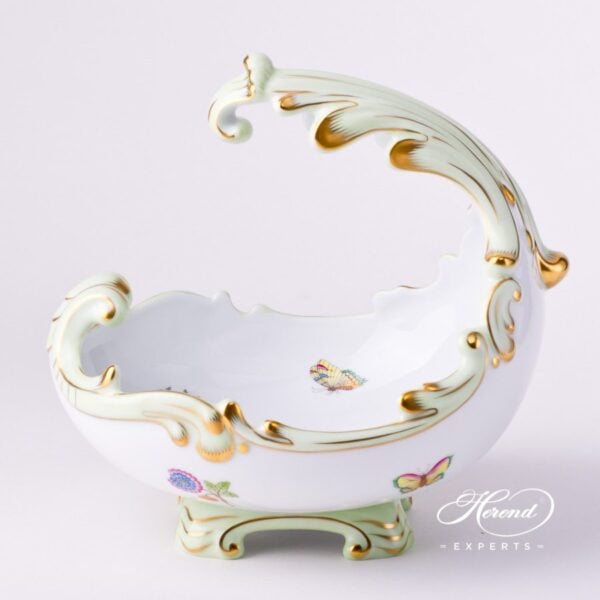Baroque Shell 7511-0-00 VBA Queen Victoria design. Herend fine china