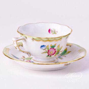 Coffee / Espresso Cup and Saucer 735-0-00 VBO Queen Victoria decor. Herend porcelain tableware. Hand painted