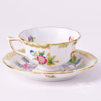 Coffee / Espresso Cup and Saucer 735-0-00 VBO Queen Victoria decor. Herend porcelain tableware. Hand painted