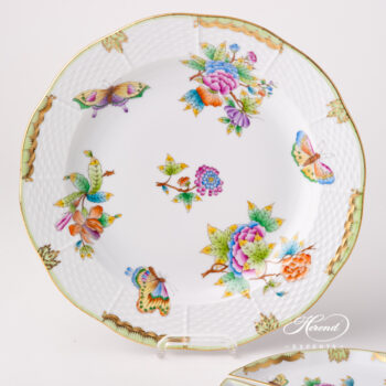 Starter Dish / Hors D'oeuvre Dish 441-0-00 VBO Queen Victoria pattern. Herend fine china hand painted. Tableware