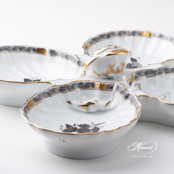 Fancy Dish w. Rose Handle 7532-0-09 ANG Chinese Bouquet / Apponyi Black design. Herend fine china