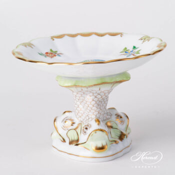 Ornamental Dish 7557-0-00 VBA Queen Victoria design. Herend porcelain