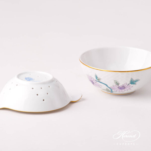 Tea Strainer w. Cup 1453-0-00 EVICTP2 and 1454-0-00 EVICTF2 Royal Garden Turquoise patterns. Herend fine china tableware