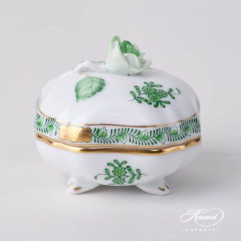 Fancy Box w. Rose Knob 6179-0-09 AV Green pattern. Herend fine china hand painted. Ornaments