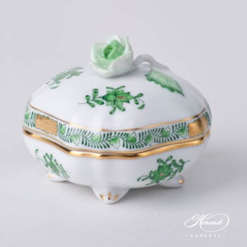 Fancy Box w. Rose Knob 6179-0-09 AV Green pattern. Herend fine china hand painted. Ornaments