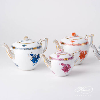 Tea Pot w. Rose Knob - Navy Blue, Orange and Light Purple Chinese Bouquet / Apponyi design. Herend fine china hand painted