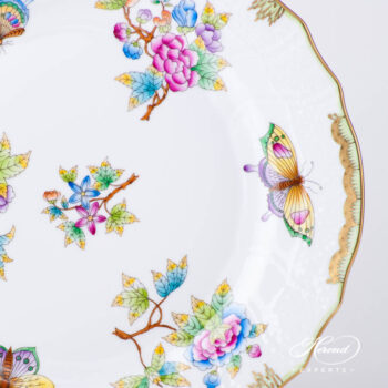 Dinner Plate 1524-0-00 VBO Queen Victoria design. Herend fine china tableware. Hand painted