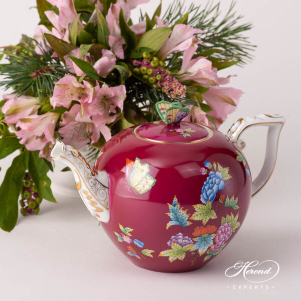 Large Tea Pot w. Butterfly Knob 20604-0-17 VE-FP Queen Victoria Purple design. Herend fine china