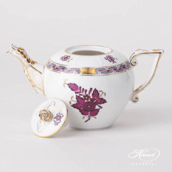 Tea Pot w. Rose Knob 608-0-09 AP3-X1 Chinese Bouquet / Apponyi Burgundy design. Herend fine china