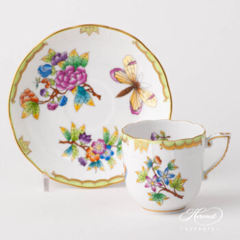 Coffee Cup w. Saucer 707-0-00 VBO Queen Victoria design. Herend fine china