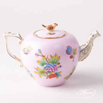 Tea Pot w. Bird Knob 20606-0-05 VE-FP1 Queen Victoria on Pink background design. Herend fine china