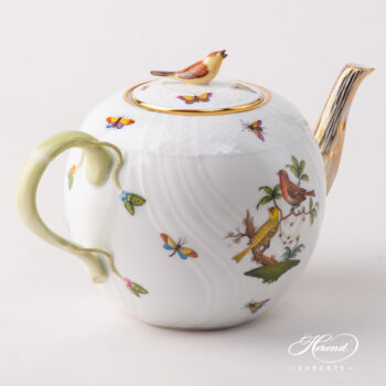 Tea Pot w. Bird Knob 1604-0-05 RO Rothschild Bird design. Herend fine china