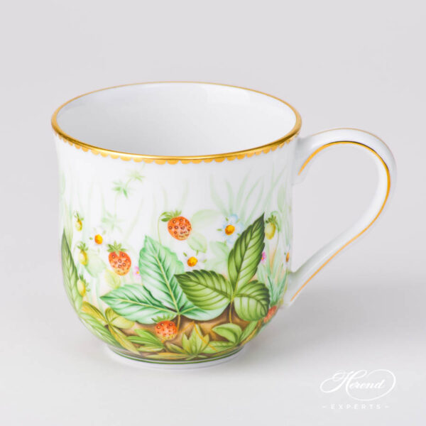 Universal Cup / Breakfast Cup 2739-0-00 FSB Strawberry pattern. Herend porcelain