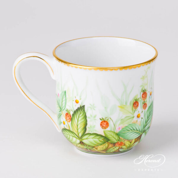 Universal Cup / Breakfast Cup 2739-0-00 FSB Strawberry pattern. Herend porcelain