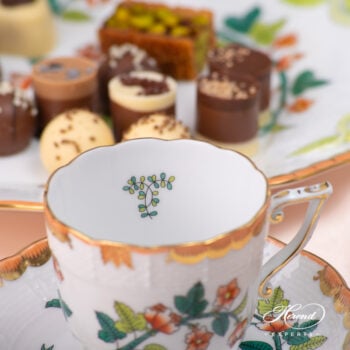 Coffee Cup 706-0-00 WBOS Windsor / Livia pattern. Classic design. Herend porcelain