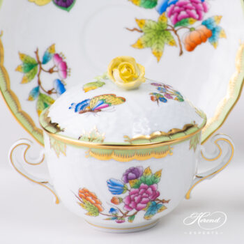 Soup Cup with Saucer and Lid 1718-0-09 VBO Queen Victoria pattern. Herend porcelain