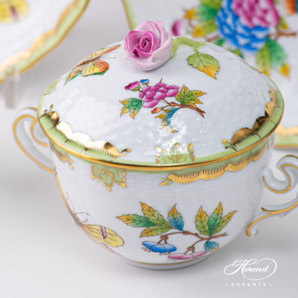 Soup Cup with Saucer and Lid 1718-0-09 VBO Queen Victoria pattern. Herend porcelain