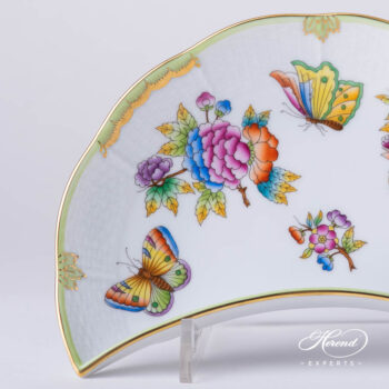 Crescent plate of Herend Queen Victoria VBO 531-0-00 Closeup on butterflies.