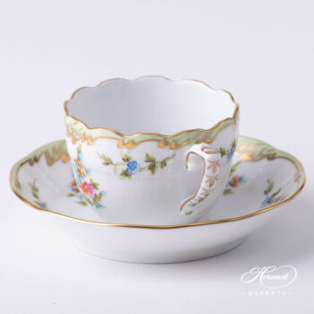 Coffee Cup / Demitasse with Saucer - Herend porcelain 711-0-00 Fannie - Classic Flower design.