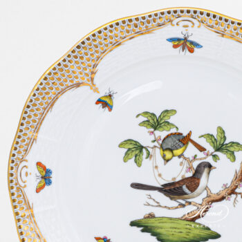 Dinner Plate - Herend porcelain 524-0-00 RO-EOR #1 - Rothschild Bird with Gold Fish Scale design.