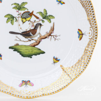 Dinner Plate - Herend porcelain 524-0-00 RO-EOR #1 - Rothschild Bird with Gold Fish Scale design.